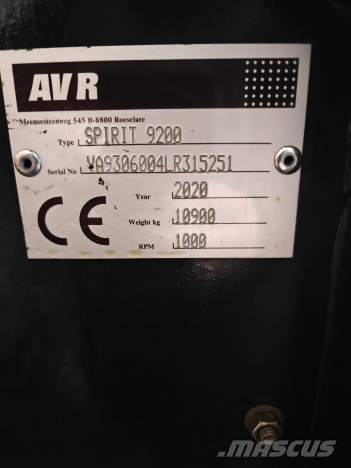 AVR SPIRIT 9200 Recoltatoare de cartofi
