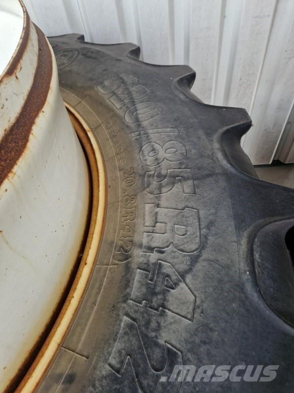 BKT 520/85R42 Roti