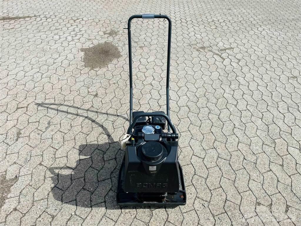 Bomag BP 12/50A W Vibratoare