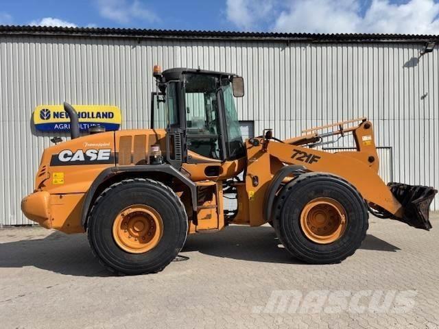 CASE 721F Incarcator pe pneuri