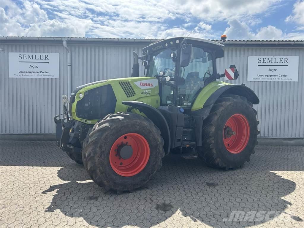 CLAAS AXION 870 Tractoare