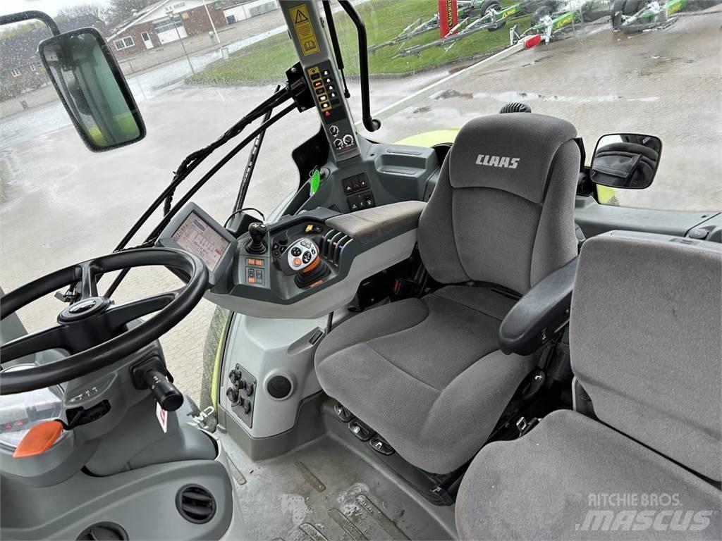 CLAAS AXION 930 Tractoare