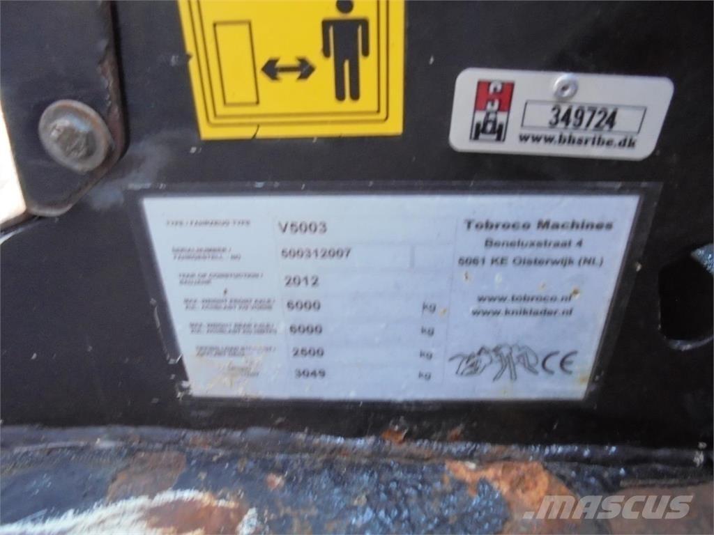 GiANT 5003 Mini incarcatoare
