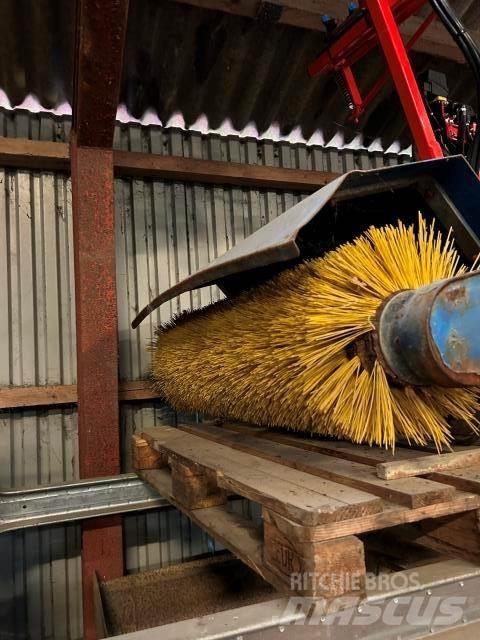 GMR FM 1200 KOST Maturatori