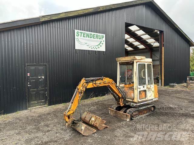 Hanix 16 Mini excavatoare < 7t