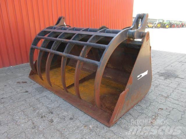 Hauer . Alte accesorii tractor