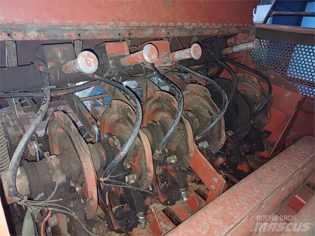 Hesston 4900 Baler dreptunghiular