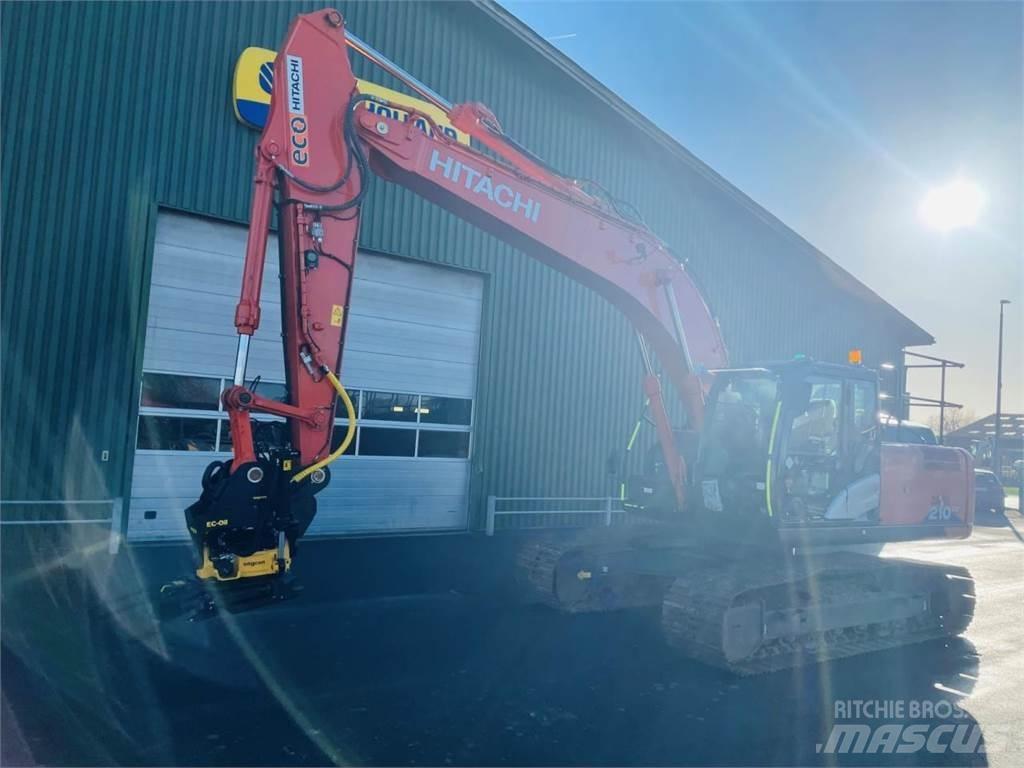 Hitachi ZX210-6 Excavatoare pe șenile
