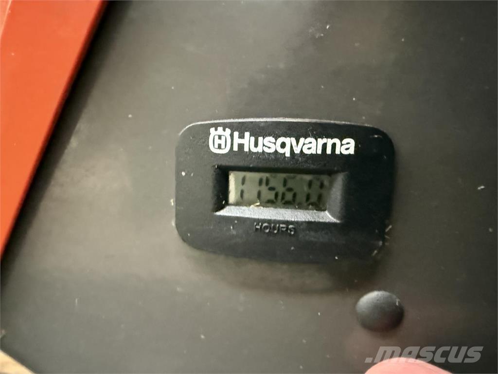 Husqvarna P525D Cositoare de iarba