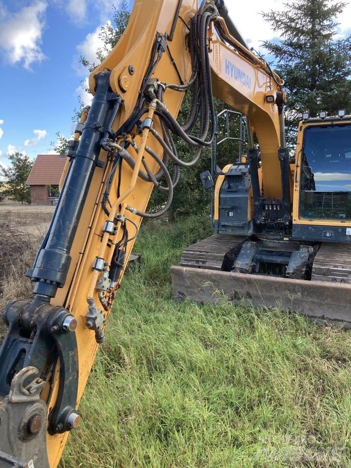 Hyundai HX 145 Excavatoare pe șenile
