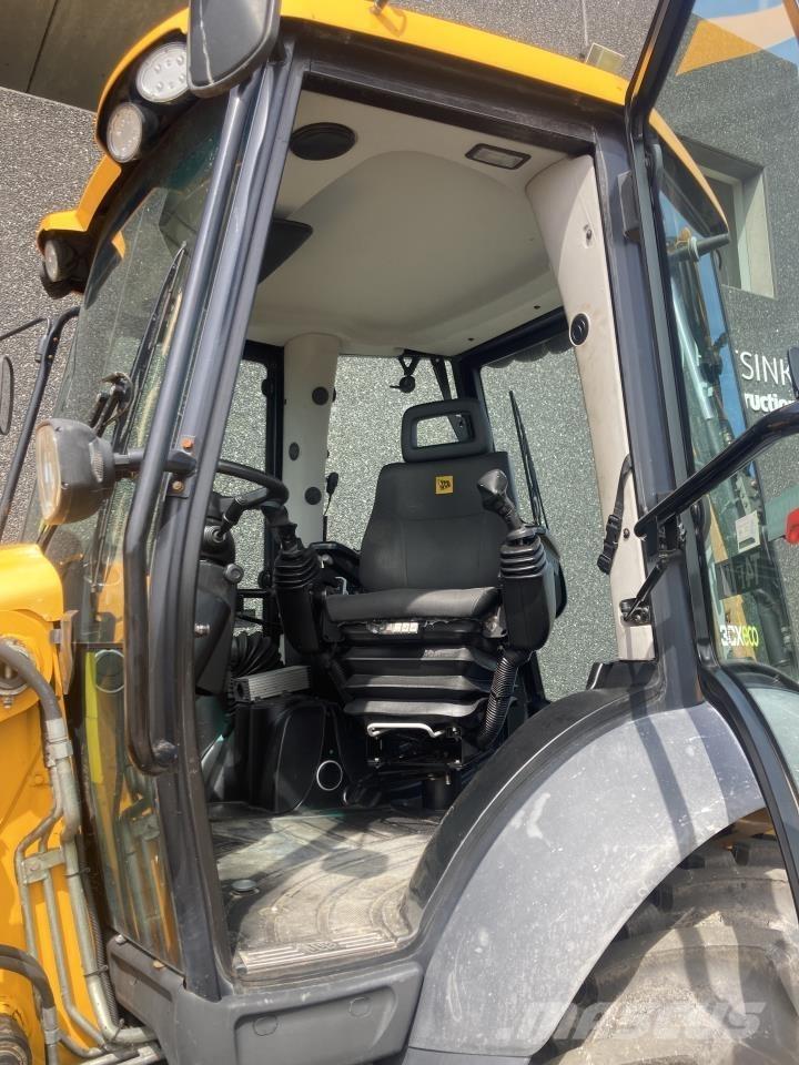 JCB 3 CX Buldoexcavatoare