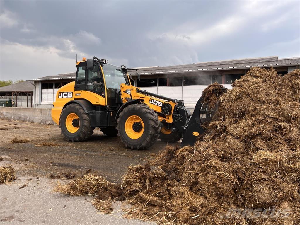 JCB TM320 Incarcator pe pneuri