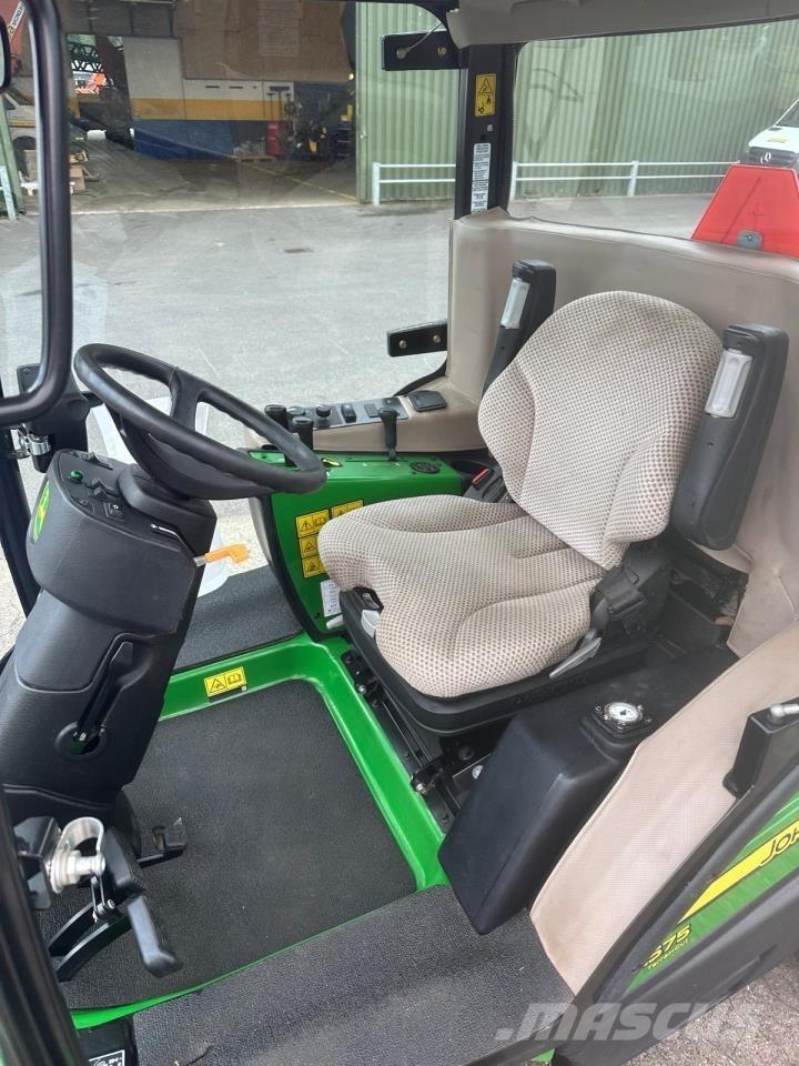 John Deere 1575 Tractoare compacte
