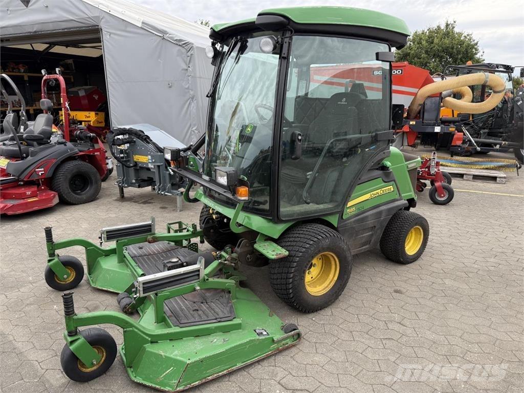 John Deere 1585 Genti profesionale de scule si unelte