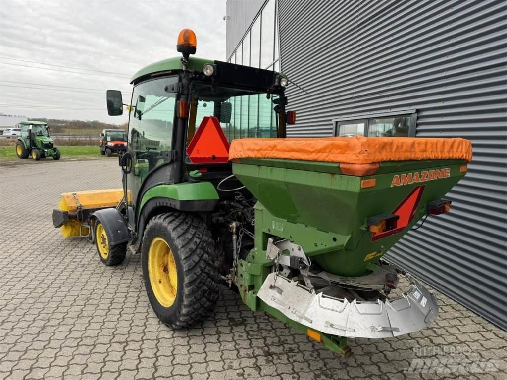 John Deere 2036R Tractoare compacte