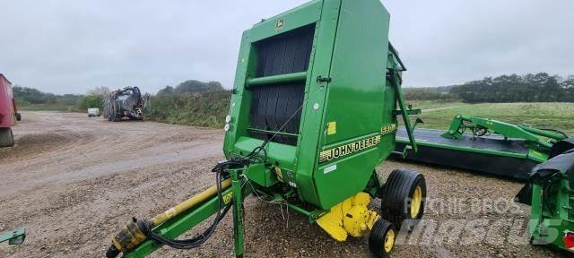 John Deere 590 Masina de balotat cilindric