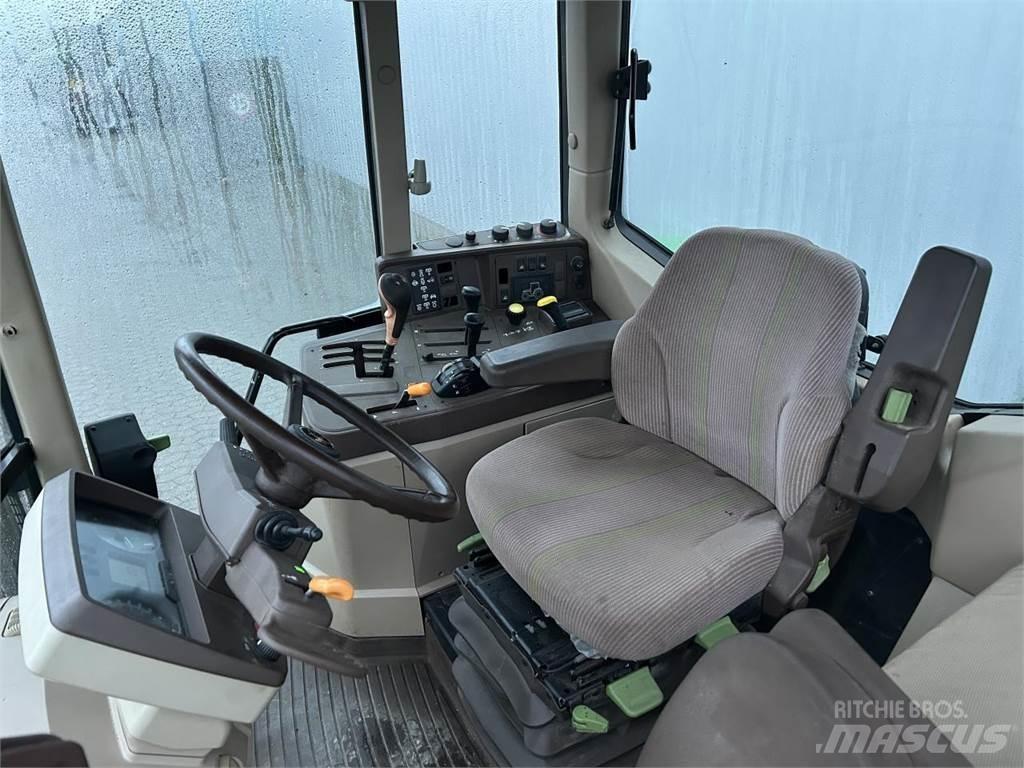 John Deere 6110 Tractoare