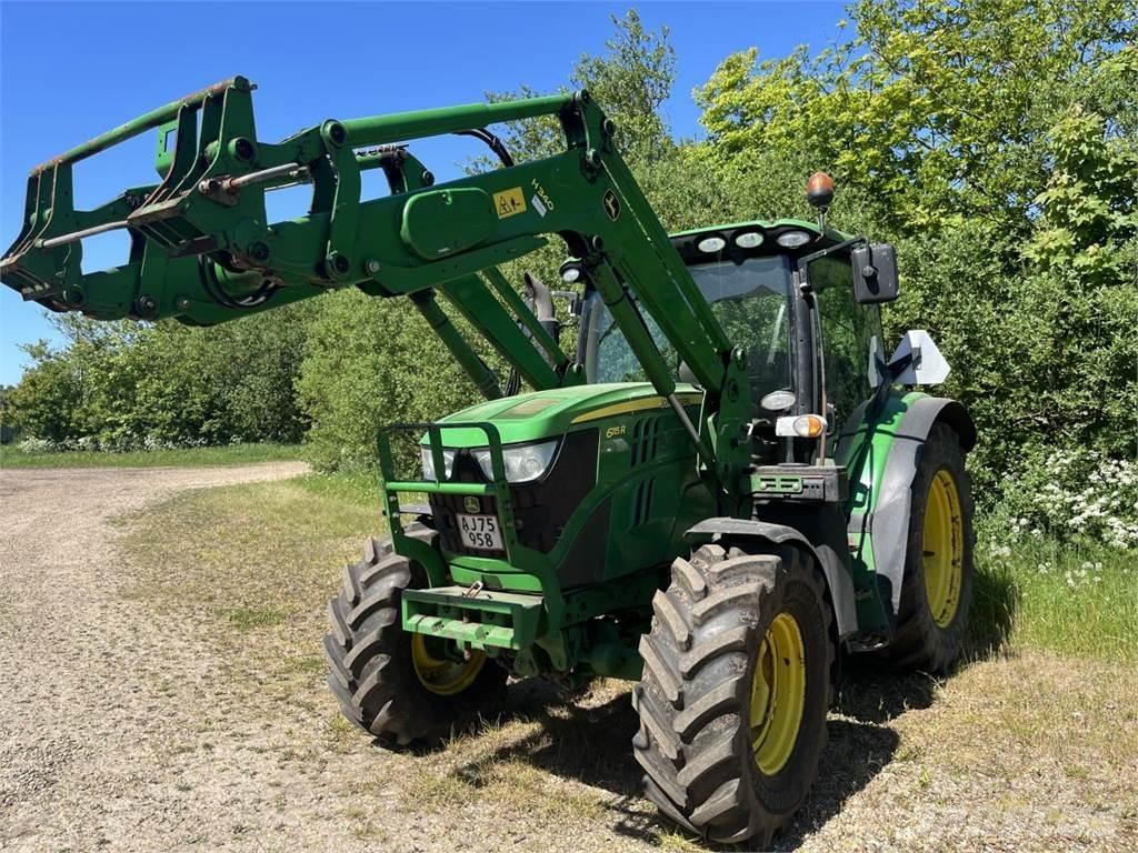 John Deere 6115 R Tractoare