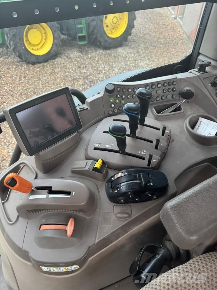 John Deere 6150R Tractoare