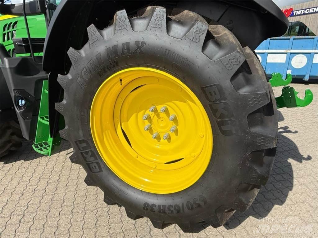 John Deere 6155M Tractoare