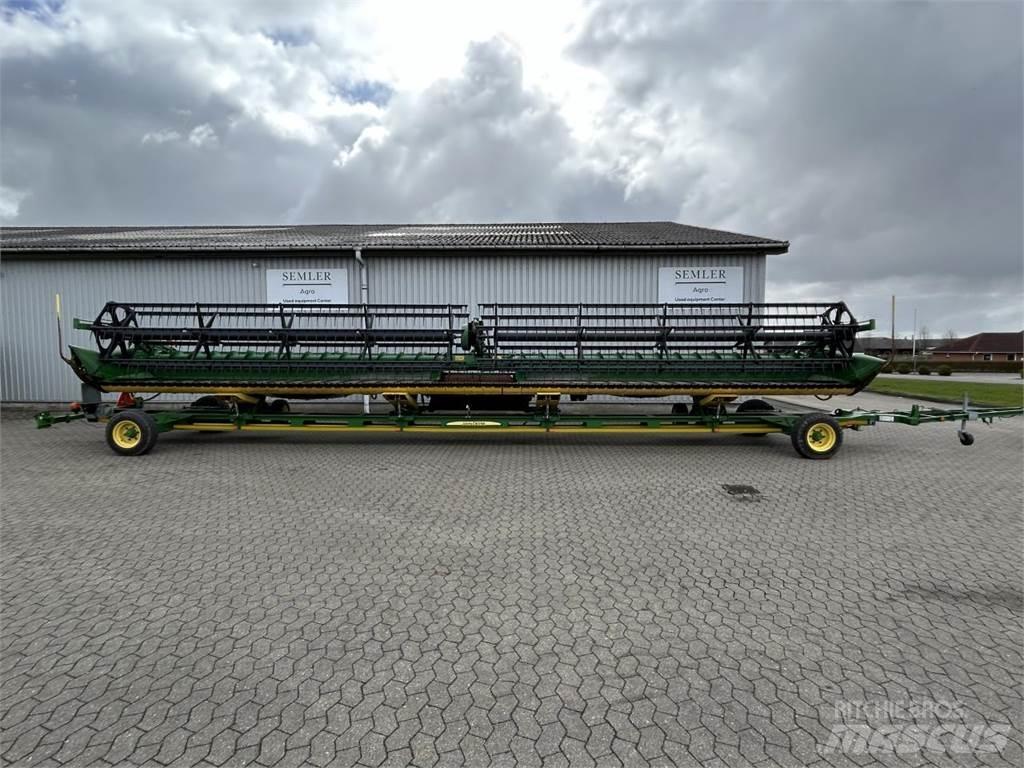 John Deere 640D Combine capete pentru culegatoare