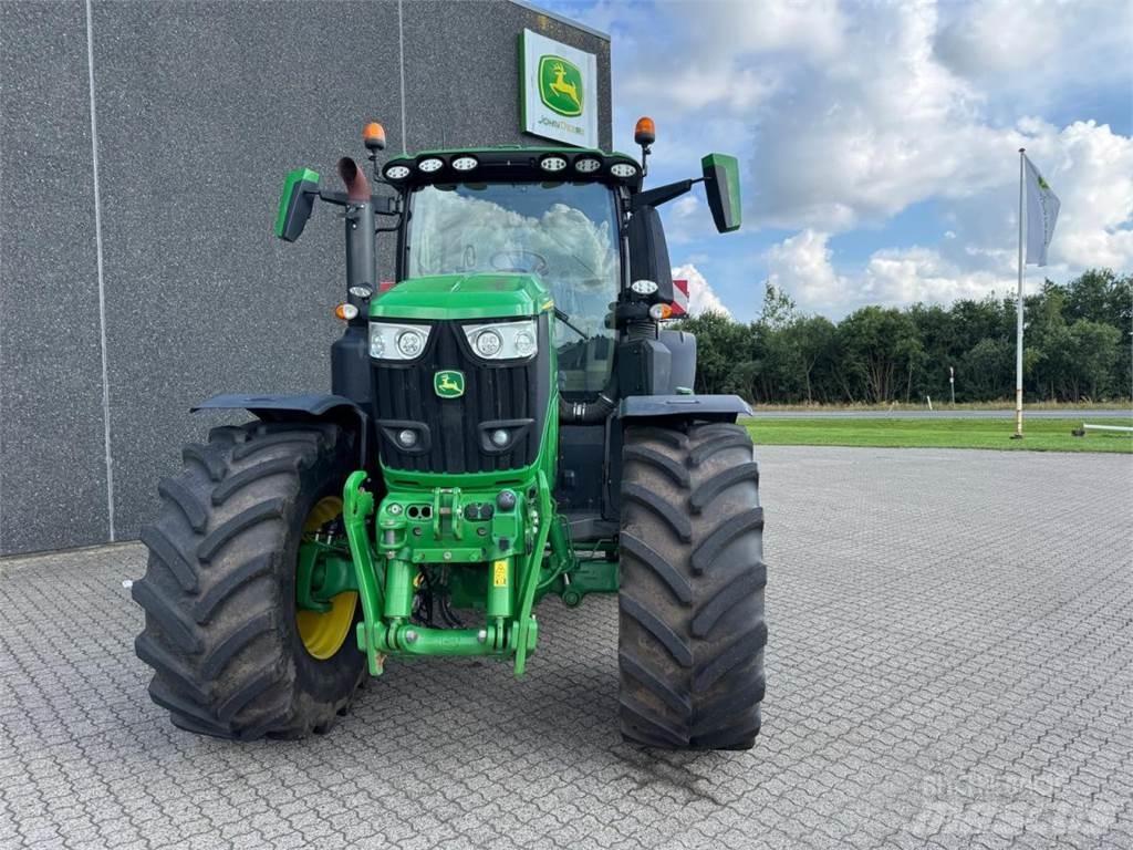 John Deere 6R 250 Tractoare