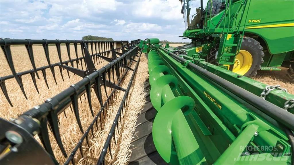 John Deere 735D Combine capete pentru culegatoare