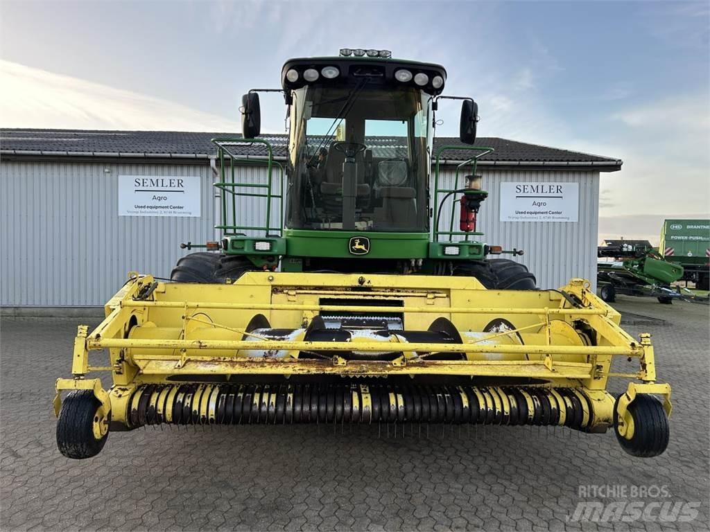 John Deere 7700 Culegatoare de nutret