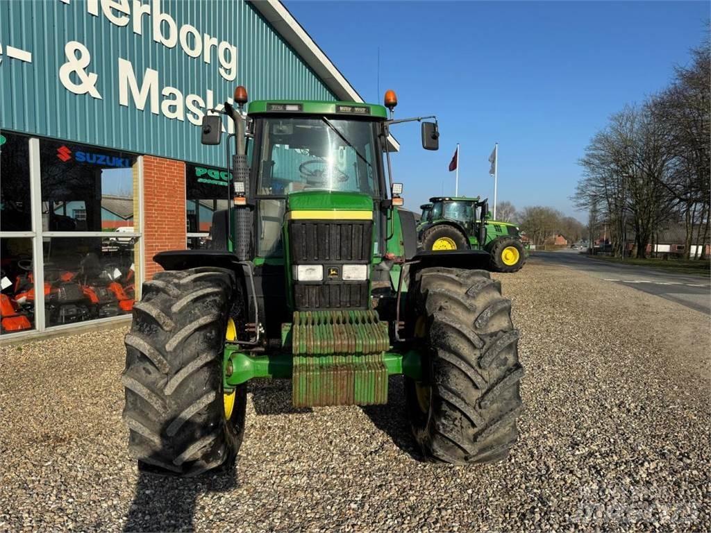 John Deere 7710 Tractoare