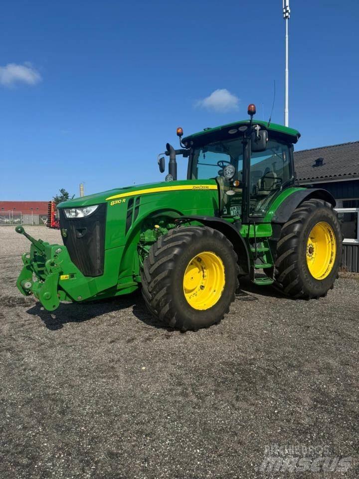 John Deere 8310R Tractoare