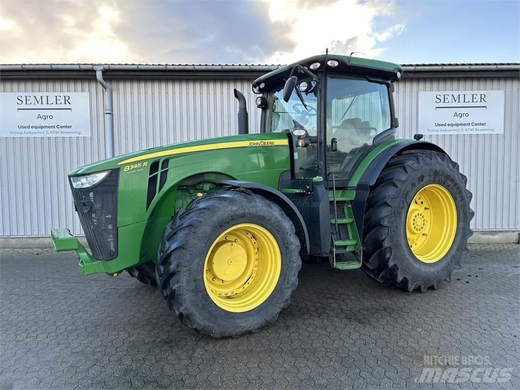 John Deere 8345R Tractoare