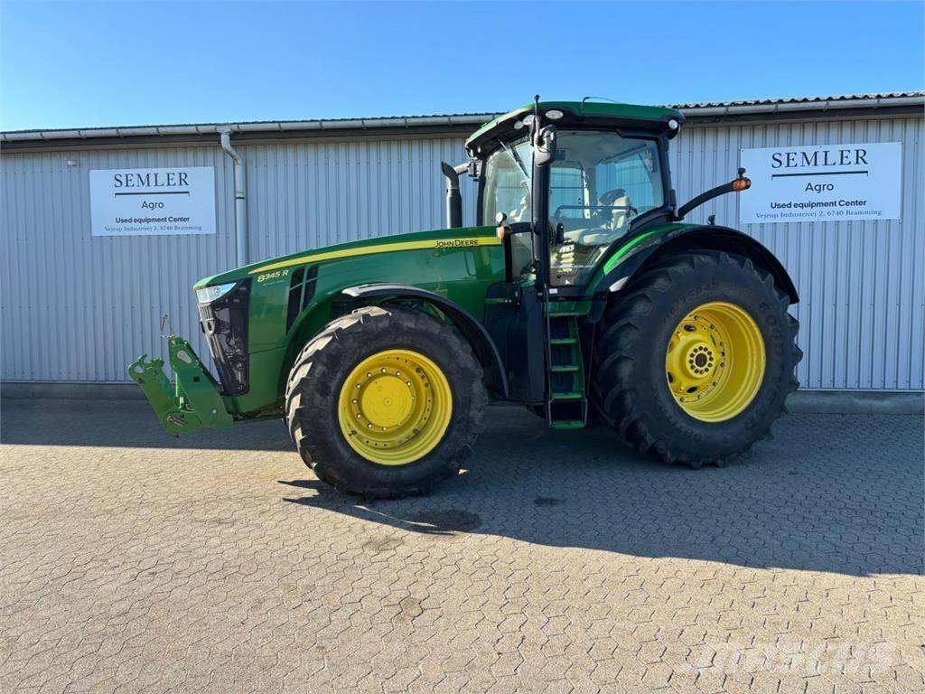 John Deere 8345R Tractoare