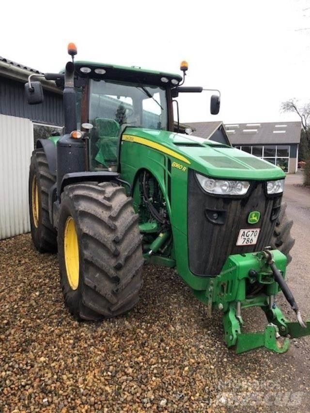 John Deere 8360R Tractoare