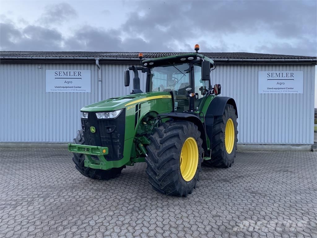John Deere 8370R Tractoare