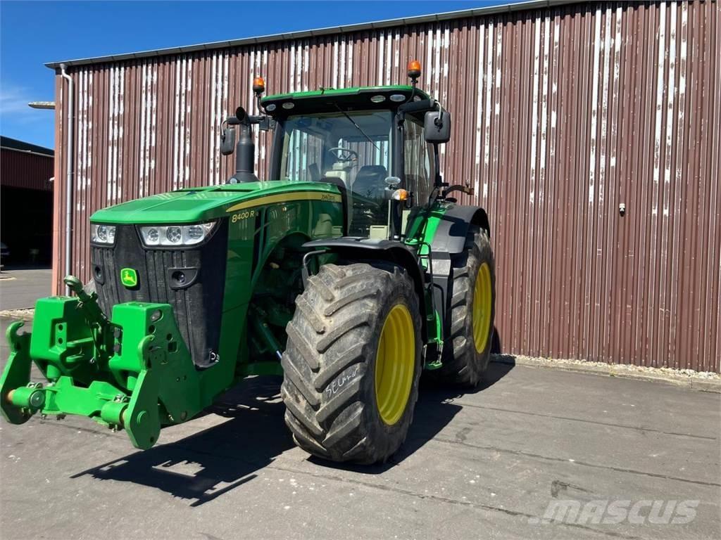 John Deere 8400R Tractoare
