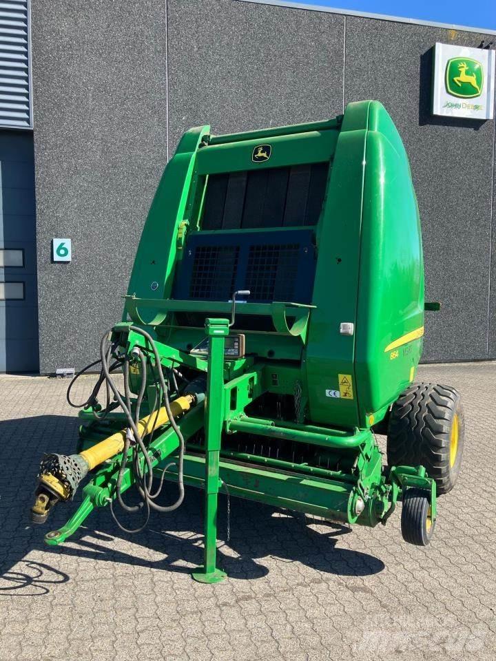 John Deere 864 Masina de balotat cilindric