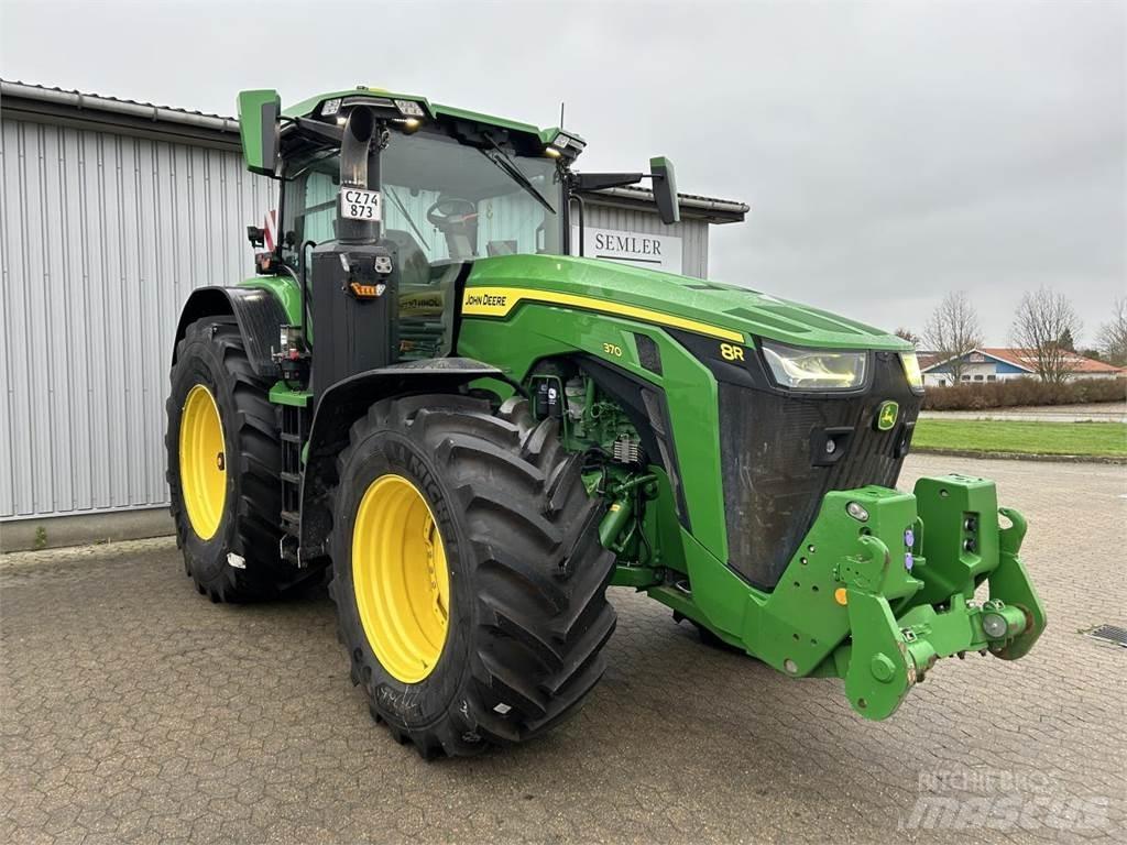 John Deere 8R 370 Tractoare