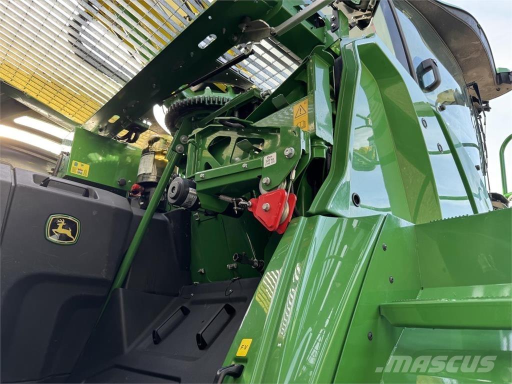 John Deere 9800 Culegatoare de nutret
