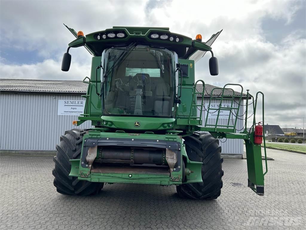 John Deere S690 Combine de secerat
