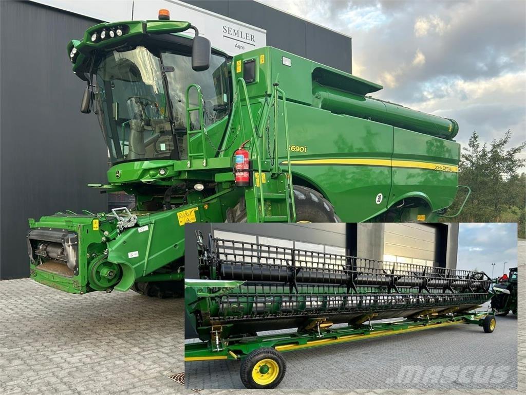 John Deere S690 Combine de secerat