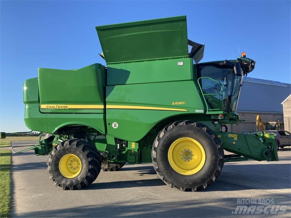John Deere S690I Combine de secerat