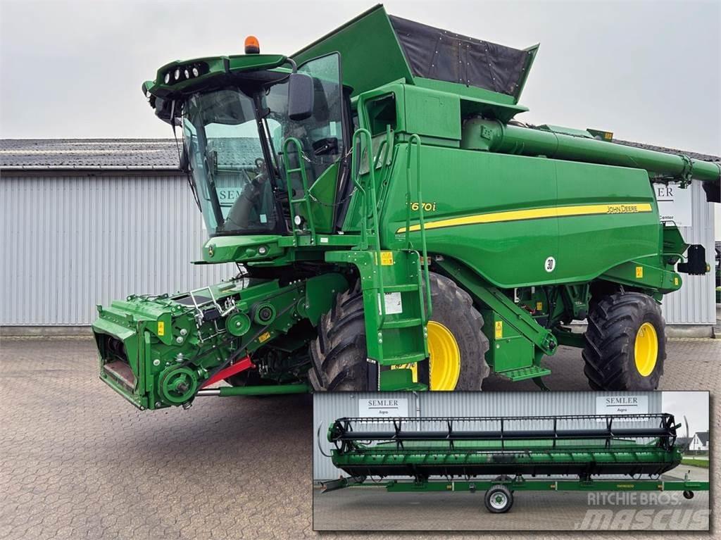 John Deere T670 Combine de secerat