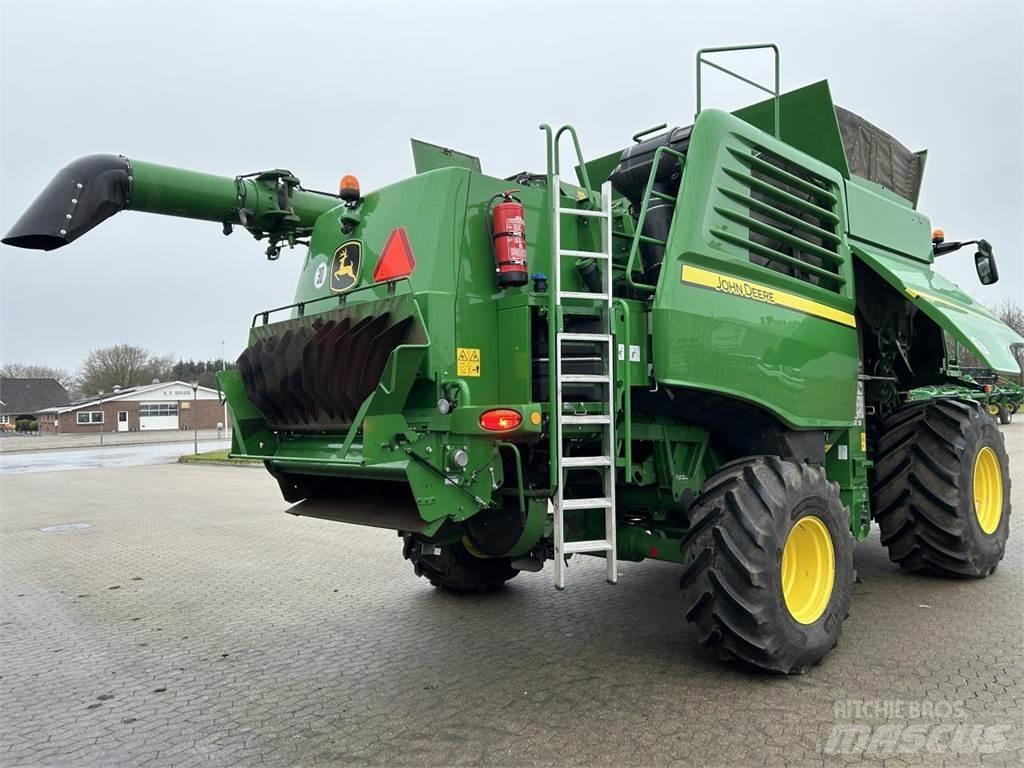 John Deere T670 Combine de secerat