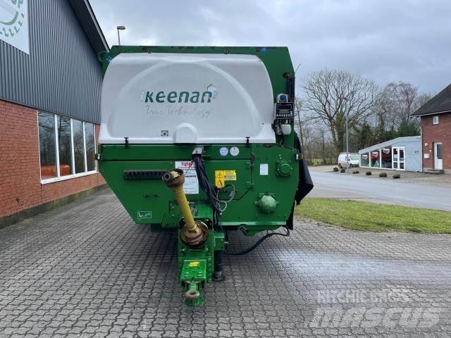 Keenan 20 M3 vagoane de furaj