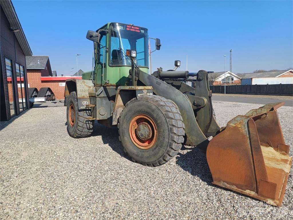 Komatsu WA270 Incarcator pe pneuri
