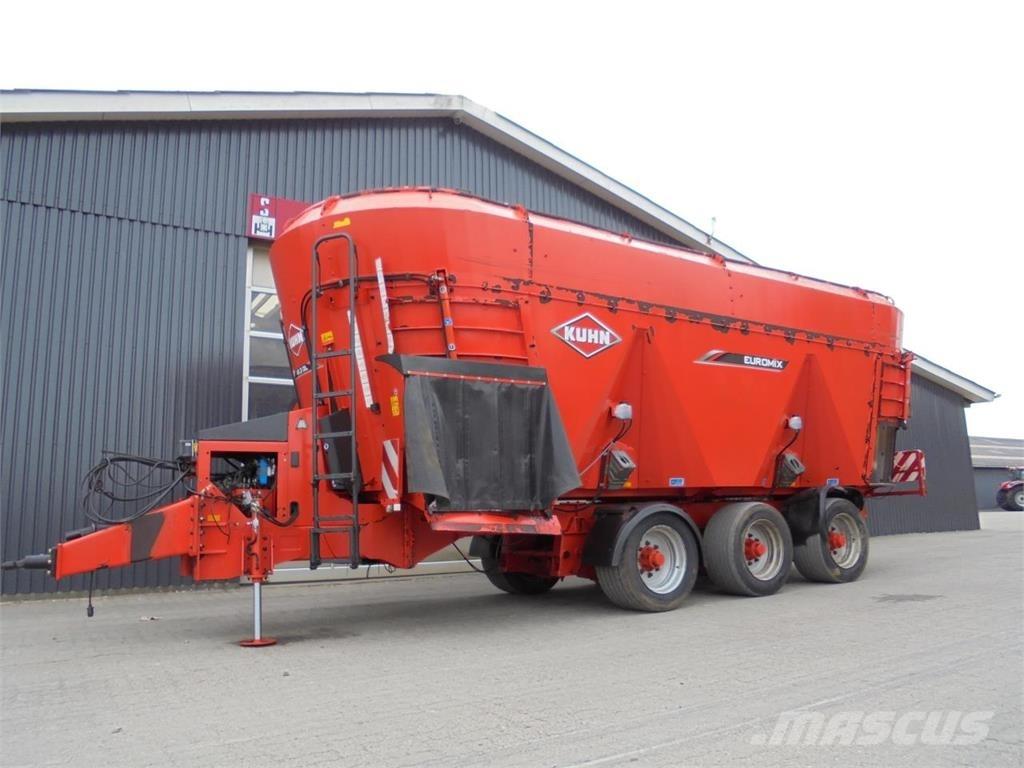 Kuhn 45.3 DL vagoane de furaj