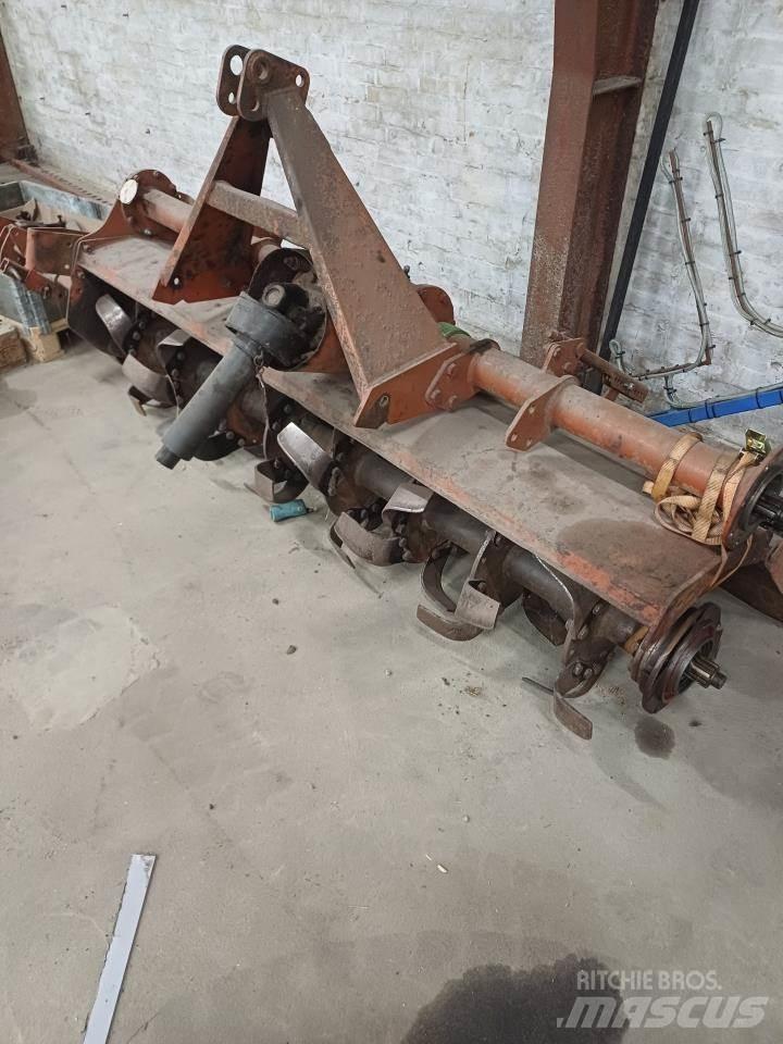 Kuhn FRÆSER Grapa si pluguri rotative