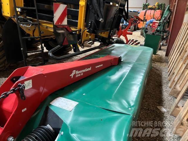 Kverneland 2840 Utilaj de răvăşit fân