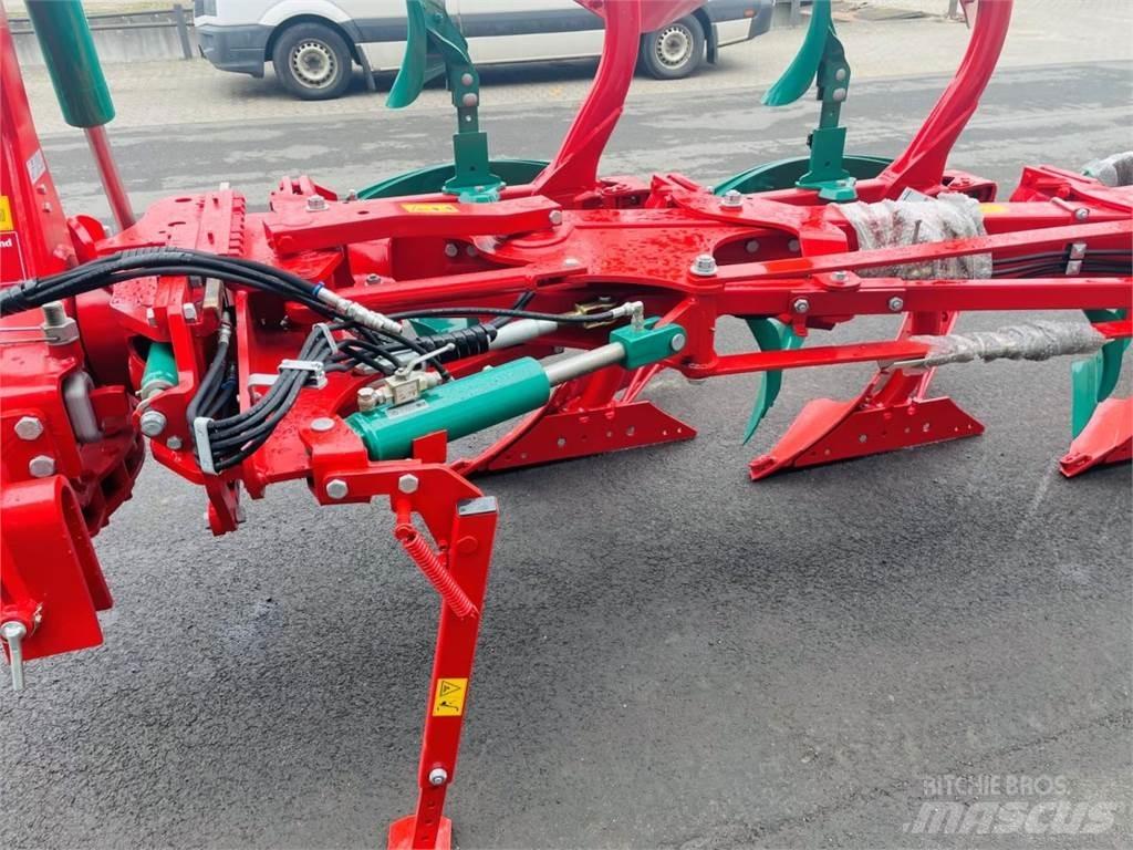Kverneland 3300S Pluguri reversibile