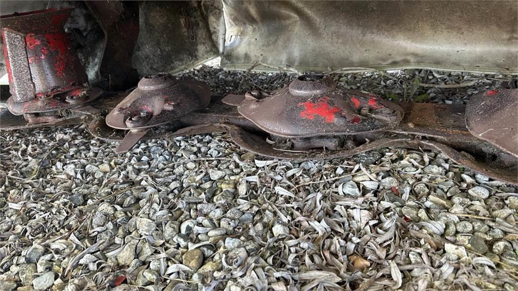 Lely 280F Utilaj de răvăşit fân